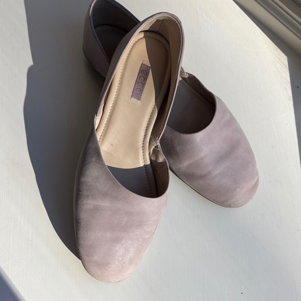 Ecco Women's Blush Taisha Modern Ballet Flat Shoes
